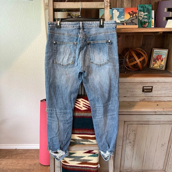 Anthropologie Pilcro women’s the Heritage boyfriend jeans size 28P - Picture 6 of 13